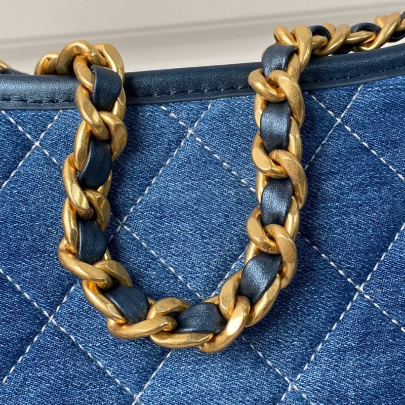 Ch**el hobo bags